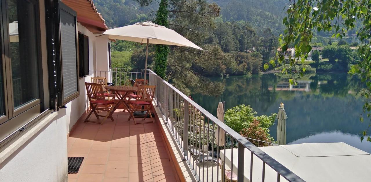 Casa Do Avo Xico - Geres Lake House - 10Pax エクステリア 写真